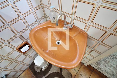 Casa à venda com 226m², 4 quartos e 4 vagasBanheiro Social 2