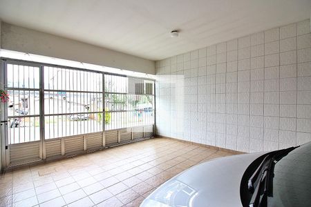 Casa à venda com 226m², 4 quartos e 4 vagasGaragem