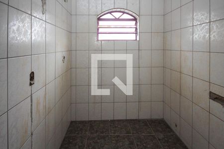 Casa à venda com 170m², 3 quartos e 3 vagas Casa à venda com 170m², 3 quartos e 3 vagasbanheiro da Suite