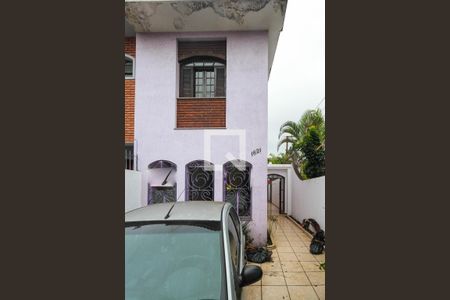 Casa à venda com 170m², 3 quartos e 3 vagas Casa à venda com 170m², 3 quartos e 3 vagasGaragem