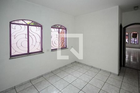 Casa à venda com 170m², 3 quartos e 3 vagas Casa à venda com 170m², 3 quartos e 3 vagasSala de Jantar
