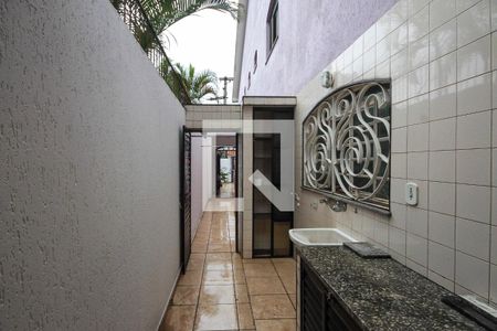 Casa à venda com 170m², 3 quartos e 3 vagas Casa à venda com 170m², 3 quartos e 3 vagasÁrea de Serviço