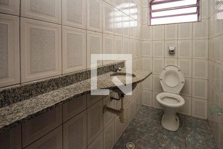 Lavabo de casa à venda com 3 quartos, 170m² em Vila Ivone, São Paulo