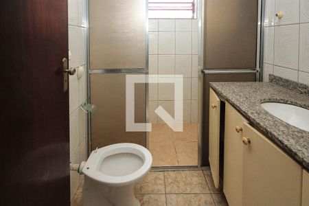 Casa à venda com 170m², 3 quartos e 3 vagas Casa à venda com 170m², 3 quartos e 3 vagasbanheiro