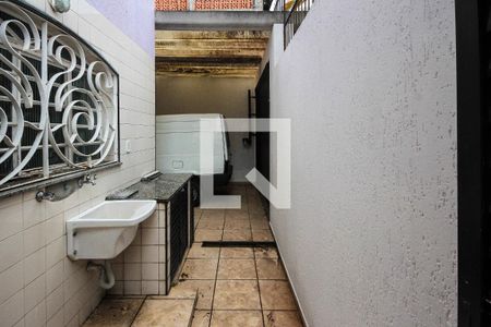 Casa à venda com 170m², 3 quartos e 3 vagas Casa à venda com 170m², 3 quartos e 3 vagasÁrea de Serviço