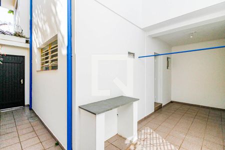 Casa à venda com 132m², 3 quartos e 2 vagas