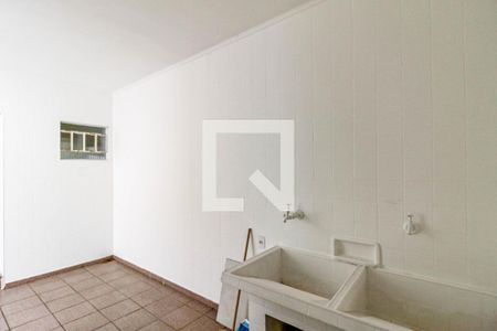 Casa à venda com 132m², 3 quartos e 2 vagas