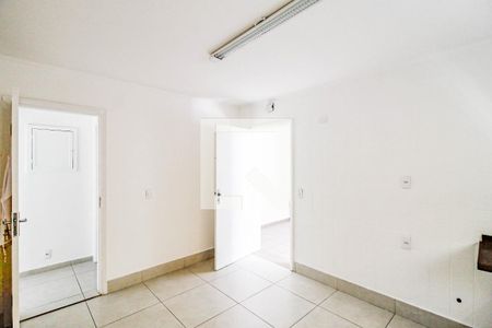 Casa à venda com 132m², 3 quartos e 2 vagas