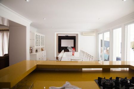 Sala 1 de casa à venda com 6 quartos, 1100m² em Pacaembu, São Paulo
