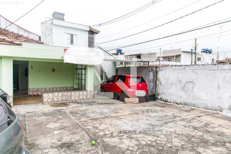 Casa à venda com 257m², 3 quartos e 6 vagas Casa à venda com 257m², 3 quartos e 6 vagasGaragem