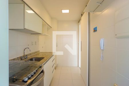 Apartamento à venda com 80m², 2 quartos e 1 vagaCozinha e Área de Serviço