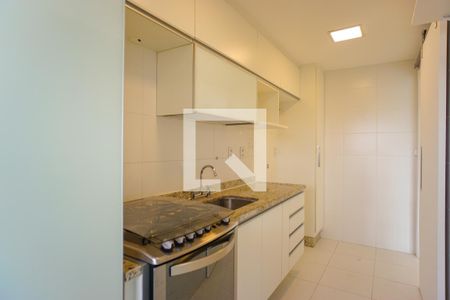 Apartamento à venda com 80m², 2 quartos e 1 vagaCozinha e Área de Serviço