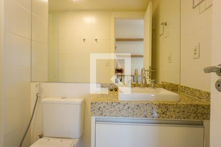 Apartamento à venda com 80m², 2 quartos e 1 vagaBanheiro da Suíte