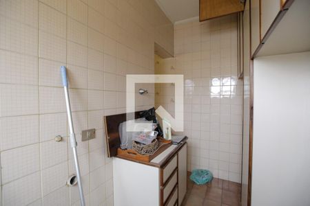 Casa à venda com 196m², 3 quartos e 7 vagas Casa à venda com 196m², 3 quartos e 7 vagasÁrea de Serviço 1