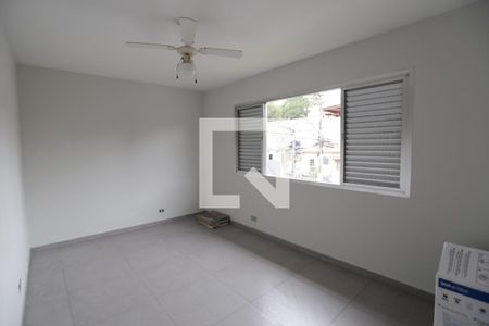 Casa à venda com 196m², 3 quartos e 7 vagas Casa à venda com 196m², 3 quartos e 7 vagasSuíte