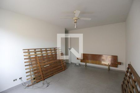 Casa à venda com 196m², 3 quartos e 7 vagas Casa à venda com 196m², 3 quartos e 7 vagasQuarto 3