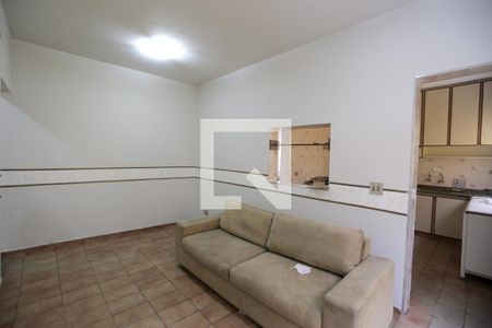 Casa à venda com 196m², 3 quartos e 7 vagas Casa à venda com 196m², 3 quartos e 7 vagasSala de Jantar