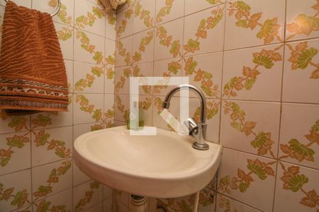 Casa para alugar com 250m², 5 quartos e 5 vagas Casa para alugar com 250m², 5 quartos e 5 vagasLavabo