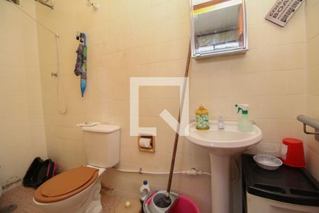 Casa para alugar com 250m², 5 quartos e 5 vagas Casa para alugar com 250m², 5 quartos e 5 vagasBanheiro de Serviço