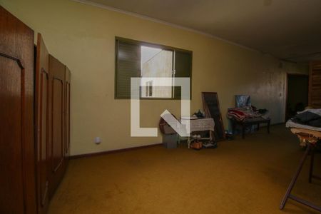 Casa para alugar com 250m², 5 quartos e 5 vagas Casa para alugar com 250m², 5 quartos e 5 vagasQuarto 3