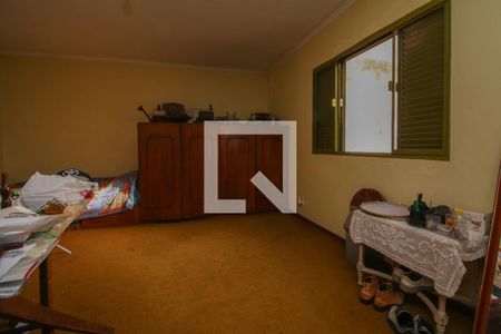 Casa para alugar com 250m², 5 quartos e 5 vagas Casa para alugar com 250m², 5 quartos e 5 vagasQuarto 3