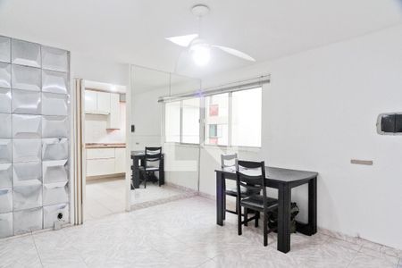 Sala de apartamento para alugar com 2 quartos, 89m² em Jardim Íris, São Paulo