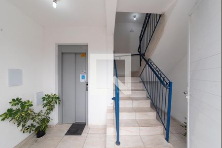 Hall de Entrada de apartamento para alugar com 2 quartos, 50m² em Colônia, Ribeirão Pires