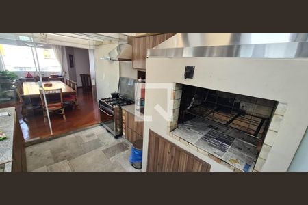 Apartamento à venda com 300m², 4 quartos e 5 vagas