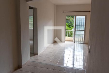 Sala de apartamento para alugar com 3 quartos, 70m² em Jardim Vinte E Cinco de Agosto, Duque de Caxias
