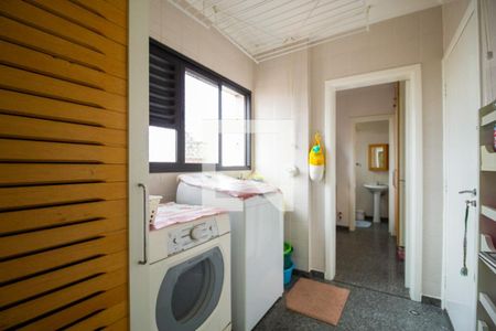 Apartamento à venda com 120m², 3 quartos e 2 vagasLavanderia 