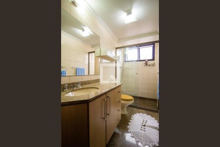 Apartamento à venda com 120m², 3 quartos e 2 vagasBanheiro 