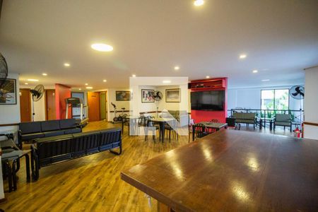 Apartamento à venda com 120m², 3 quartos e 2 vagasÁrea comum - Salão de festas