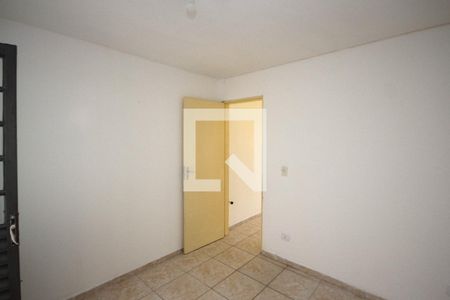 Suite de casa para alugar com 1 quarto, 30m² em Parque das Flores, São Paulo