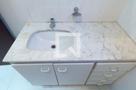 Apartamento para alugar com 70m², 2 quartos e 1 vaga Apartamento para alugar com 70m², 2 quartos e 1 vagaBanheiro