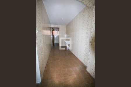 Casa à venda com 250m², 2 quartos e 2 vagasArea de serviço