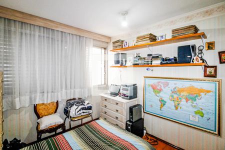 Apartamento à venda com 220m², 4 quartos e 3 vagasQuarto 