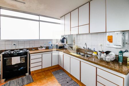Apartamento à venda com 220m², 4 quartos e 3 vagasCozinha