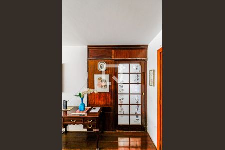 Apartamento à venda com 220m², 4 quartos e 3 vagasHall