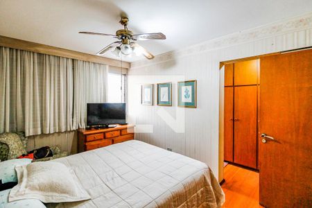 Apartamento à venda com 220m², 4 quartos e 3 vagasSuíte 2