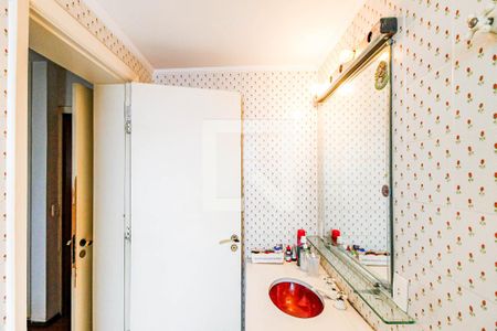 Apartamento à venda com 220m², 4 quartos e 3 vagasBanheiro da Suíte