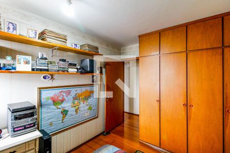 Apartamento à venda com 220m², 4 quartos e 3 vagasQuarto 