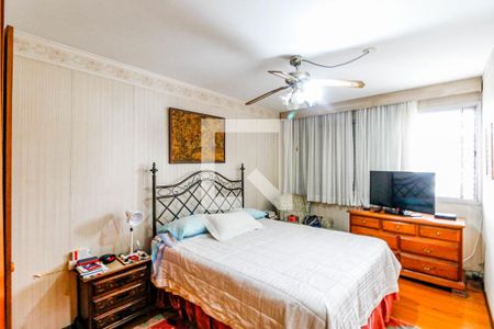 Apartamento à venda com 220m², 4 quartos e 3 vagasSuíte 2