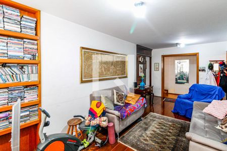 Apartamento à venda com 220m², 4 quartos e 3 vagasSala 2