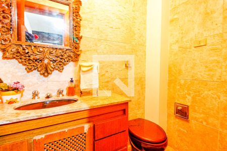 Apartamento à venda com 220m², 4 quartos e 3 vagasLavabo