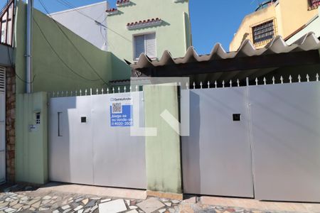 Casa à venda com 150m², 2 quartos e 3 vagasFachada