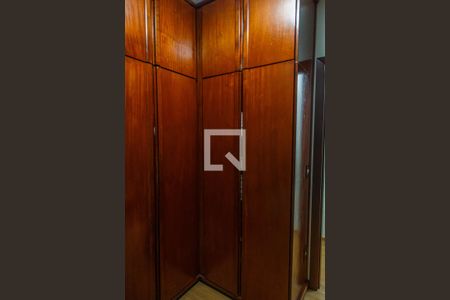 Casa à venda com 183m², 3 quartos e 5 vagasQuarto 3