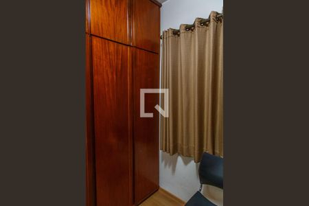 Casa à venda com 183m², 3 quartos e 5 vagasQuarto 3