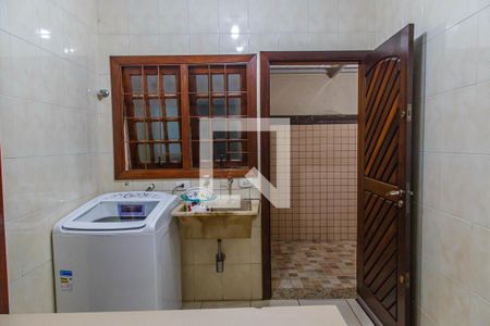 Casa à venda com 183m², 3 quartos e 5 vagasÁrea de Serviço