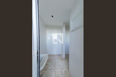 Apartamento à venda com 115m², 2 quartos e 3 vagas Apartamento à venda com 115m², 2 quartos e 3 vagasÁrea de serviço