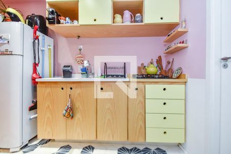 Cozinha de apartamento para alugar com 1 quarto, 26m² em Bela Vista, São Paulo